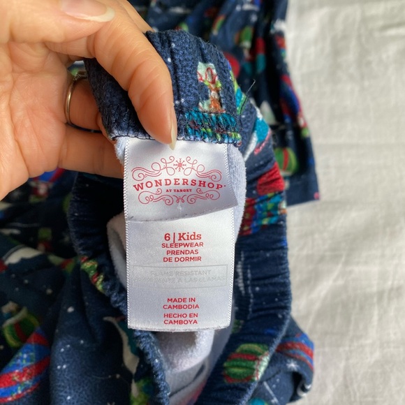 Children’s Christmas Pajama set - Picture 5 of 5